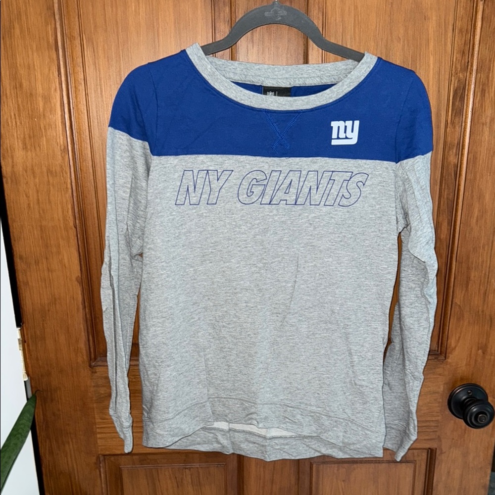 Nike NFL NY GIANTS Blue and Gray women’s pullover, size small